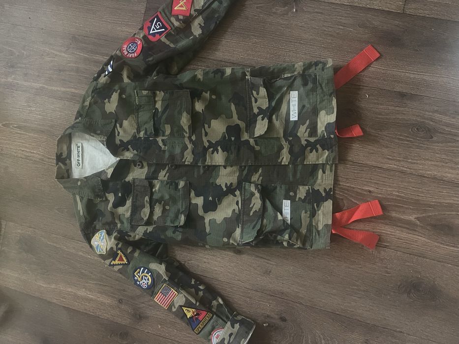 Фирменная куртка жакет в цвете милитари! Оригинал! Недорого!!! Срочно!