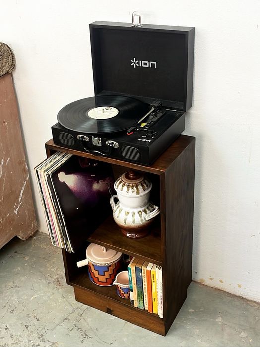 Pequeno móvel de apoio