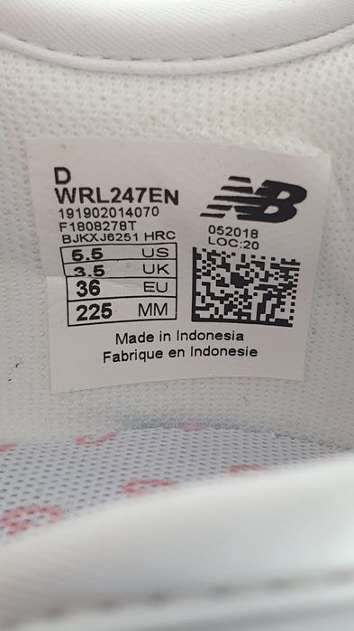 Buty nowe damskie sportowe New Balance modny biały kolor Rozmiar 36