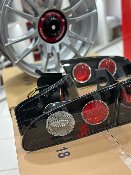 Farolins Pretos Seat Ibiza 6L