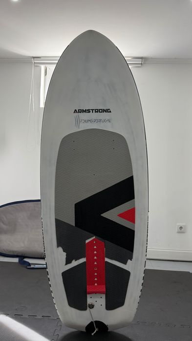 Armstrong Foil Assist Surf Board – 39L with 550 Wh Battery E-FOIL