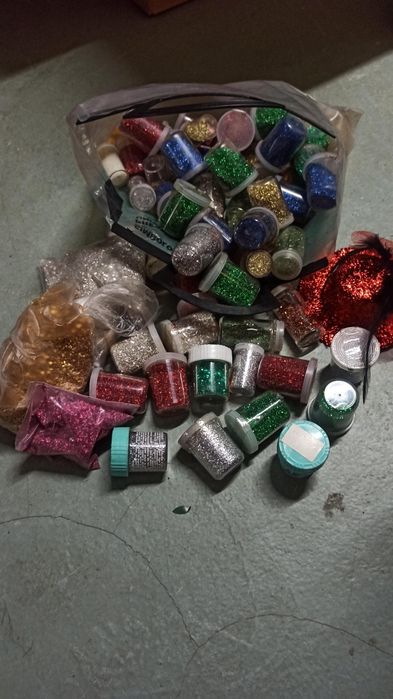 Brilhos (purpurina) em pó holográfico