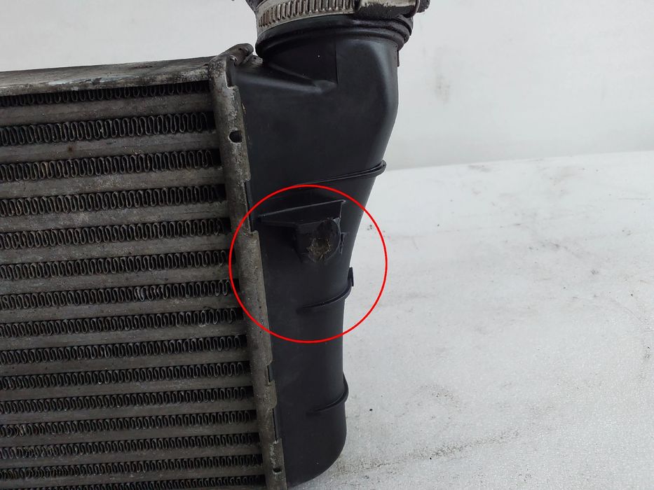 Radiador do intercooler AUDI A4 Avant (8E5, B6)