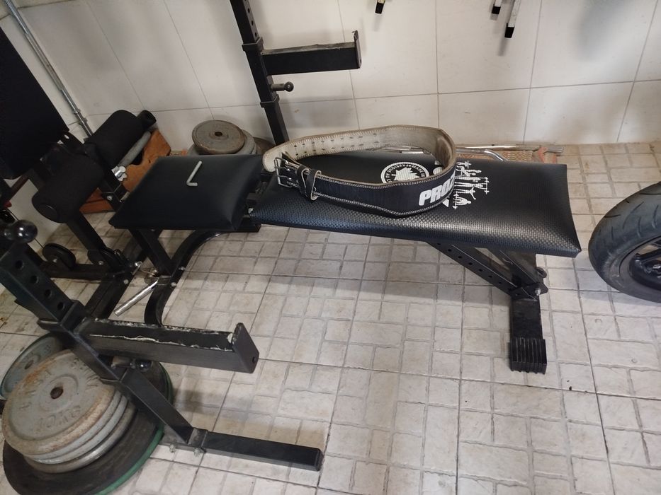 Banco musculação