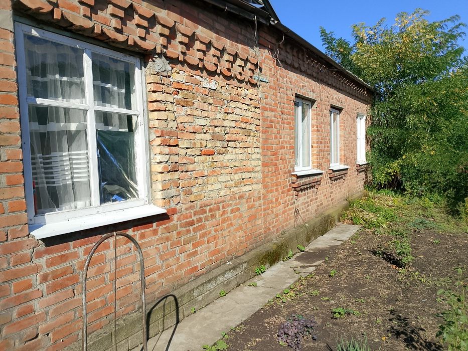 Продається будинок в селі Новоолександрівка