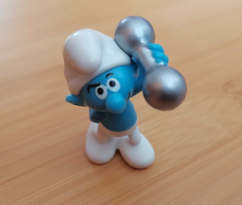 Фигурки киндер: серия Смурфики, Хеллоу китти, Минни-Маус: 2010 - 2014