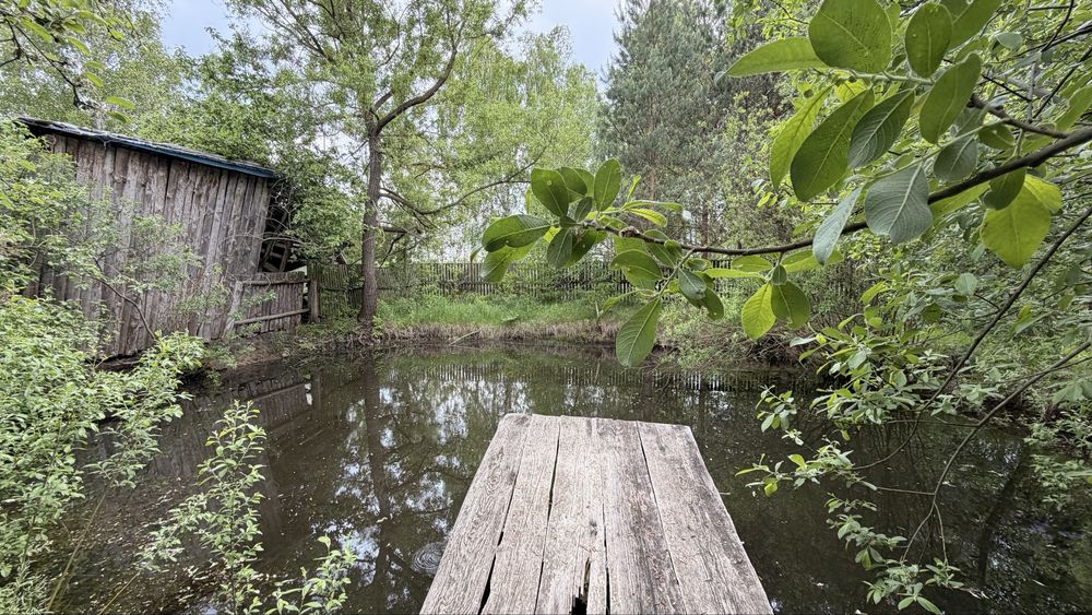 Продаж будинку з власною водоймою