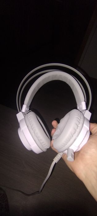 Headfones Gaming Brancos