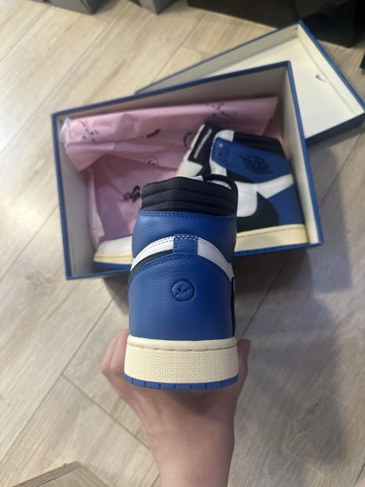 Travis scoot jordan 1 high fragment