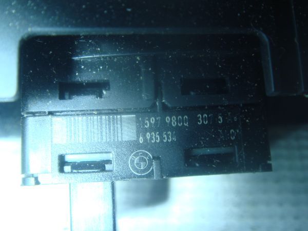 Interruptor Elevador Vidros Fr Esq Bmw 1 (E87)