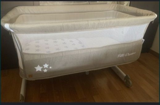 Next to me com colchão