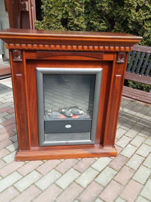 Kominek elektryczny