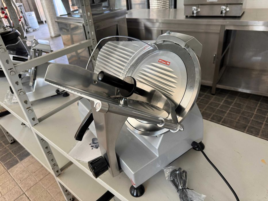 ACM1622 - Cortadora de Carnes Frias 300mm - NOVA