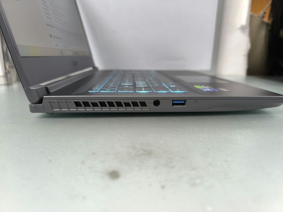 Portatil Gaming MSI
