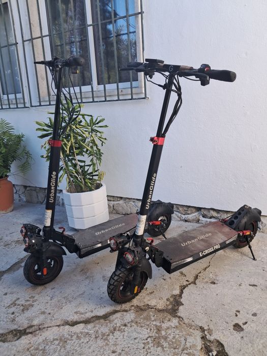 2 trotinetes com problema