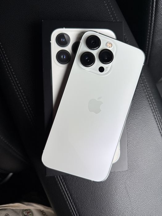 Продам Iphone 13pro
