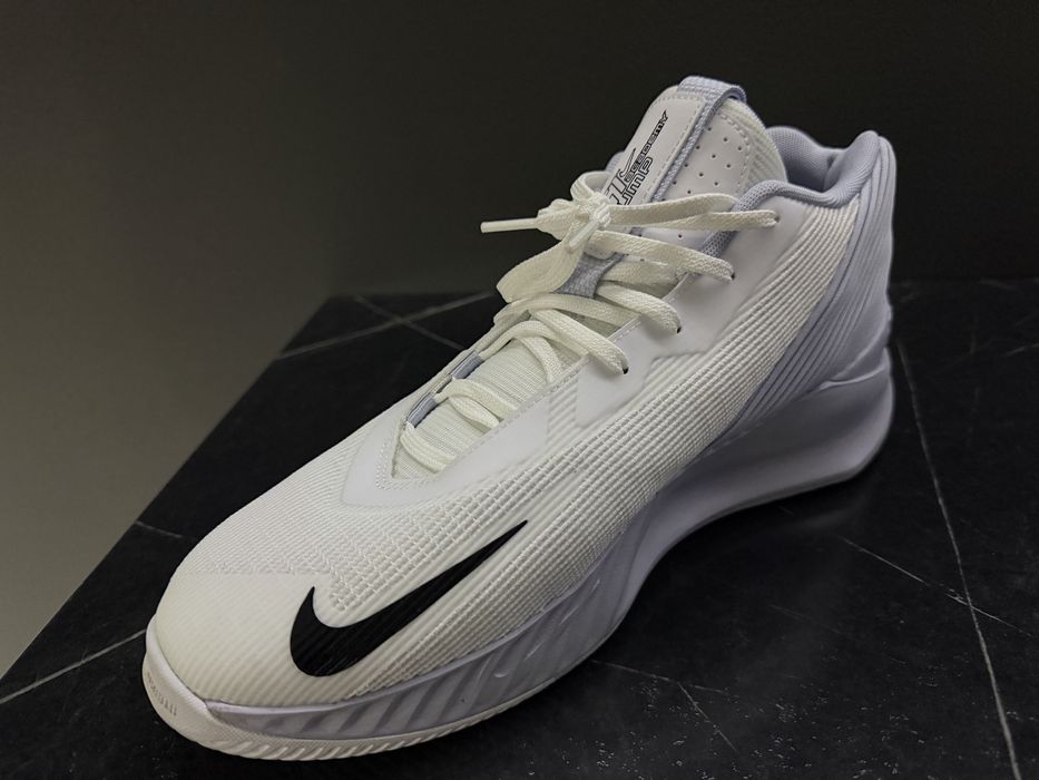 Nike G.T. Jump Academy do koszykowki badz silownie