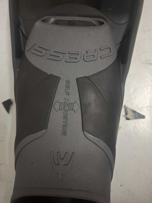 Barbatanas de mergulho Cressi Gara Modular 44-45 usadas 1 vez