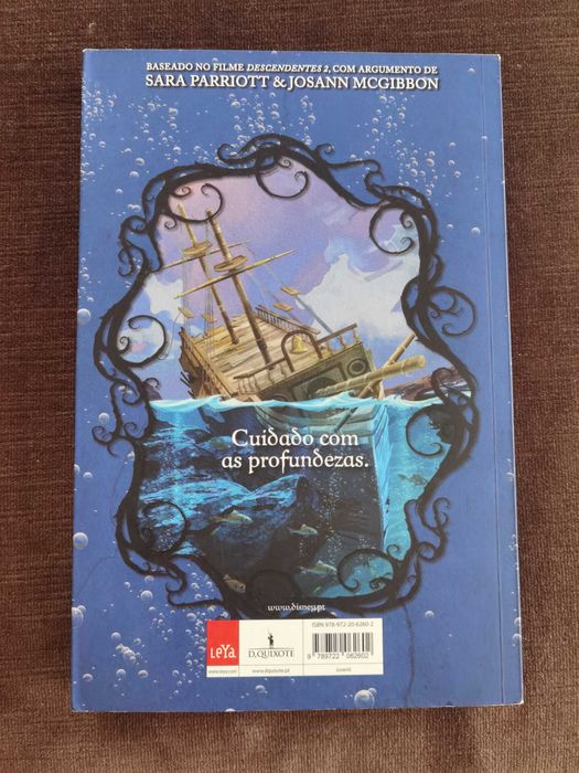 Revolta da ilha dos perdidos- Melissa de la cruz