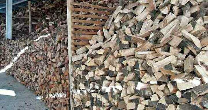 Vendo lenha de pinho seca 35€ o metro cúbico