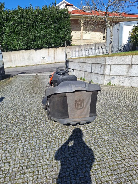 Corta relva husqvarna tc 142