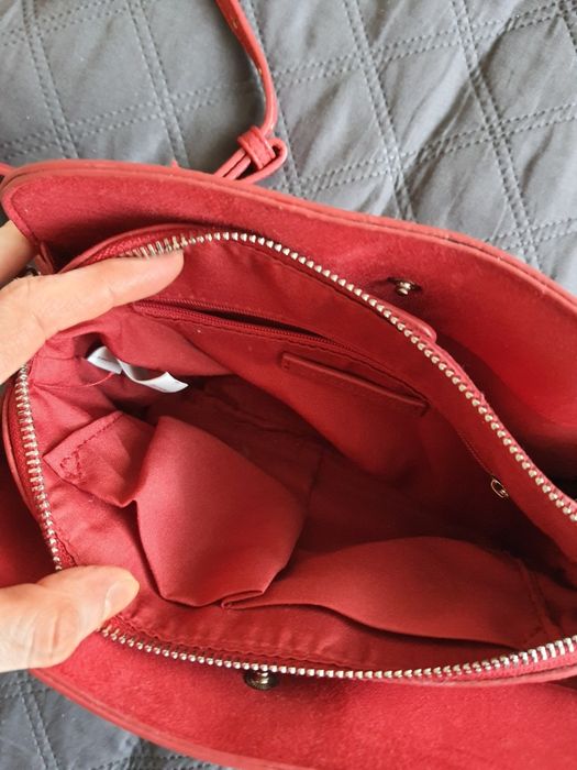 Torebka czerwona mała 17x24 Reserved Jak nowa