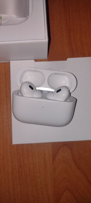 Air pods 2pro z gwarancją oraz elektronicznym potwierdzeniem zakupu