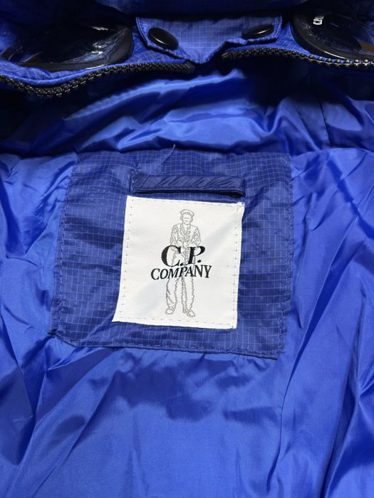 Пуховик CP Company Palace