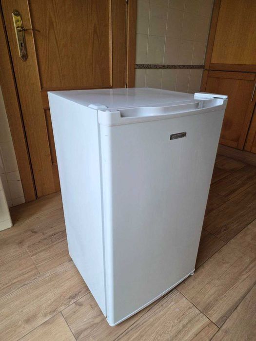 Selecline Compact Frigorifico 80/47