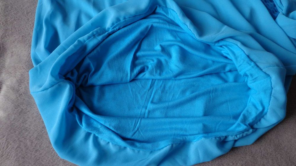 Бірюзова   блузка