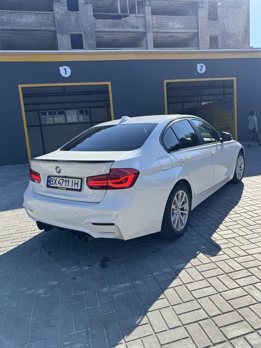Продам BMW f30 2018 года