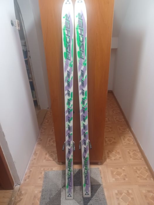 Sprzedam używane narty Fisher