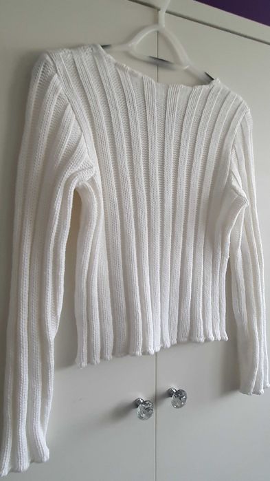 Biały sweter rozpinany - rozmiar 36