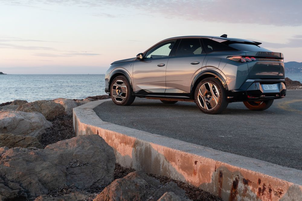 Peugeot 3008 1.6 Plug-in Hybrid Allure e-DCS7 foto 5