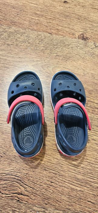 Sandały crocs rozm. C10