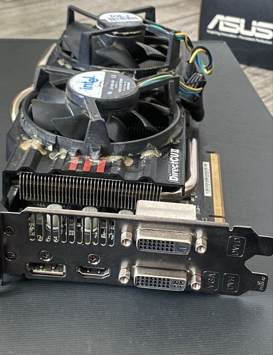 Відеокарти ASUS Radeon HD 7870 – 3 шт.