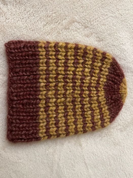 Czapka dziecięca wełniana - nowa, dla dziecka w wieku 1-3 lat