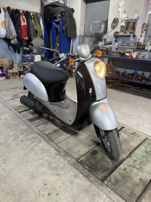 Скутер Honda Crea