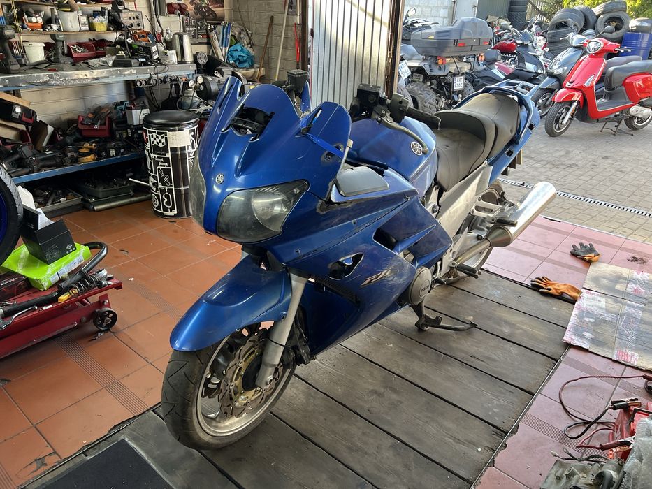 Yamaha FJR 1300 ABS на запчастини