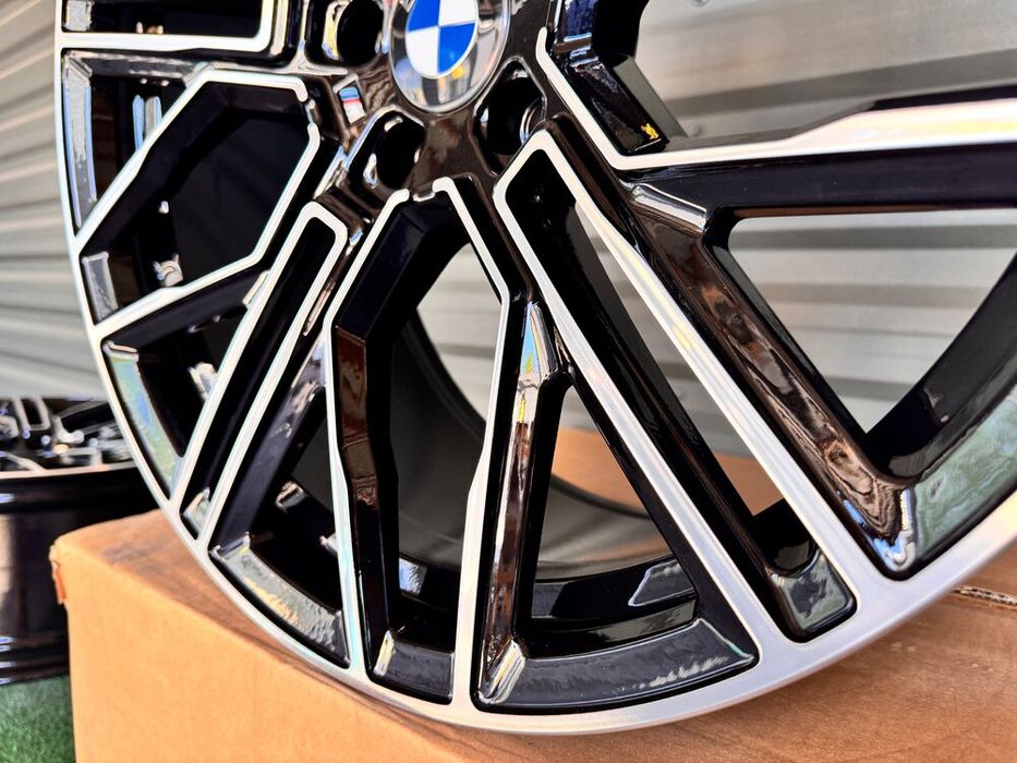 Різноширокі R20 5x112 BMW G30 G20 G12 G11 F39 F48 G80 G22 G23 G26 G15