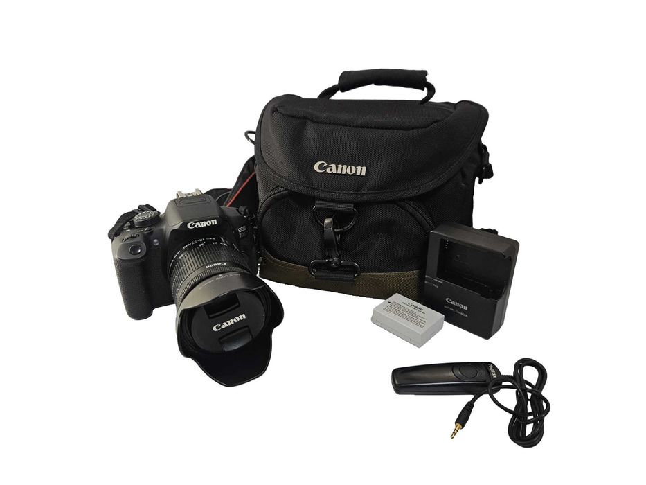 Aparat Canon EOS 700D + obiektyw 18-55 Canon Przebieg 13084 zdjęć