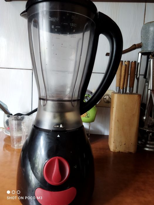 BLENDER Stolowy model TB-5149