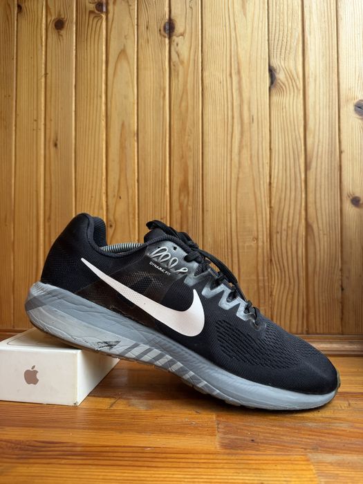 Кроссовки Nike Air Zoom Structure 21