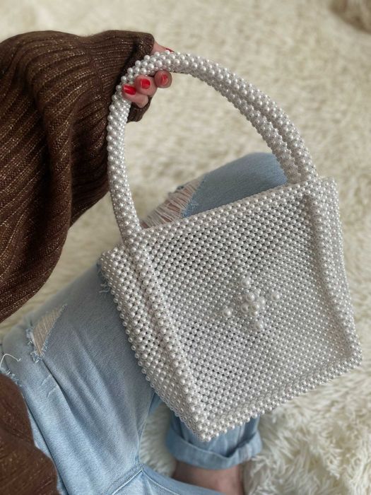 Torebka biała krem perłowa koraliki perły perełki pearl bag aesthetic