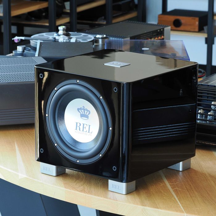 Rel T/9x subwoofer aktywny czarny nowy gwarancja Hi Level Speakon