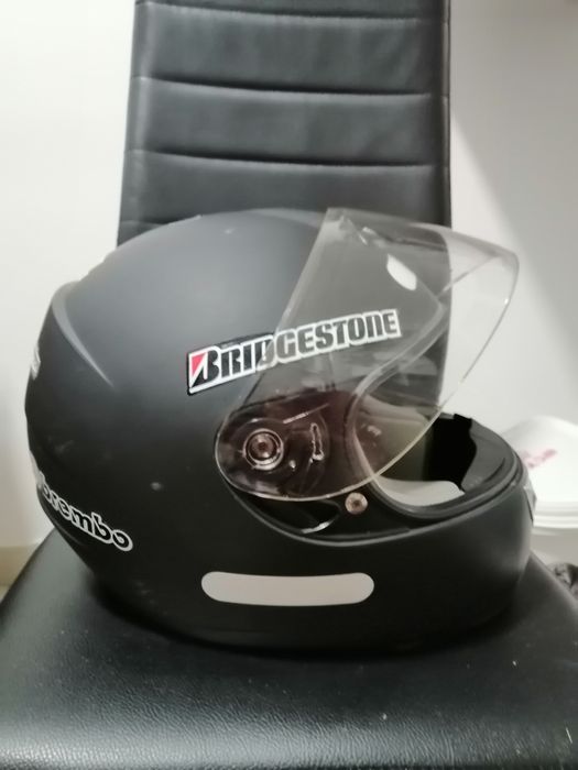 Capacete adulto cor preto