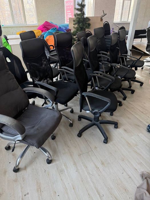 вживані б.в б.у крісла стільці столи