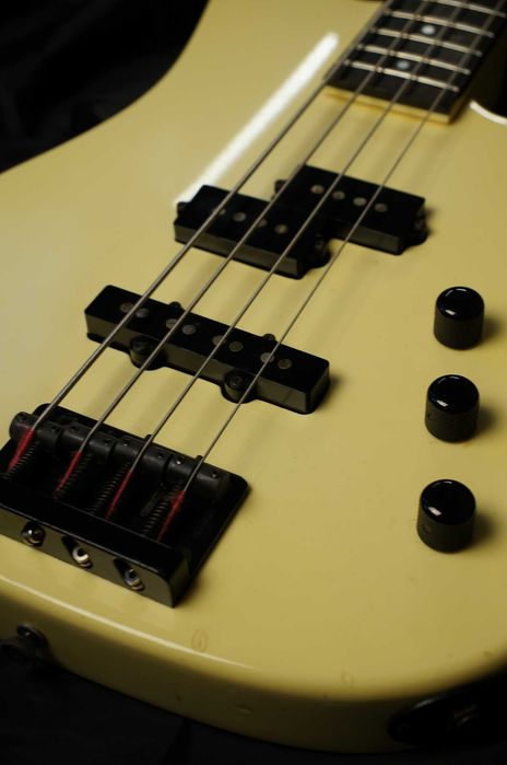 Fernandes PJS-50 MIJ gitara basowa skala 32"