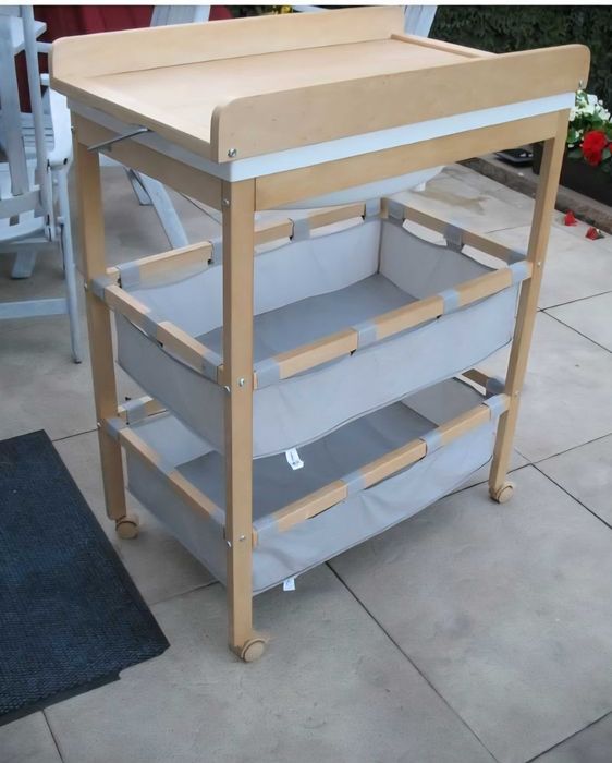 Przewijak z wanienką