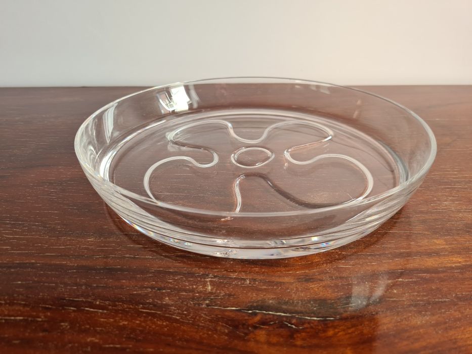 Deep plate made of glass by Marc Aurel423105800742512643